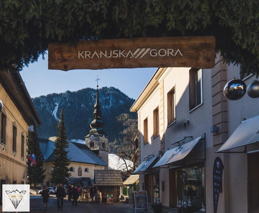Apartment Spica - Private Parking Kranjska Gora Bagian luar foto