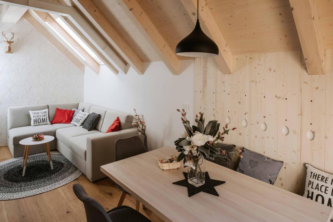 Apartment Spica - Private Parking Kranjska Gora Bagian luar foto