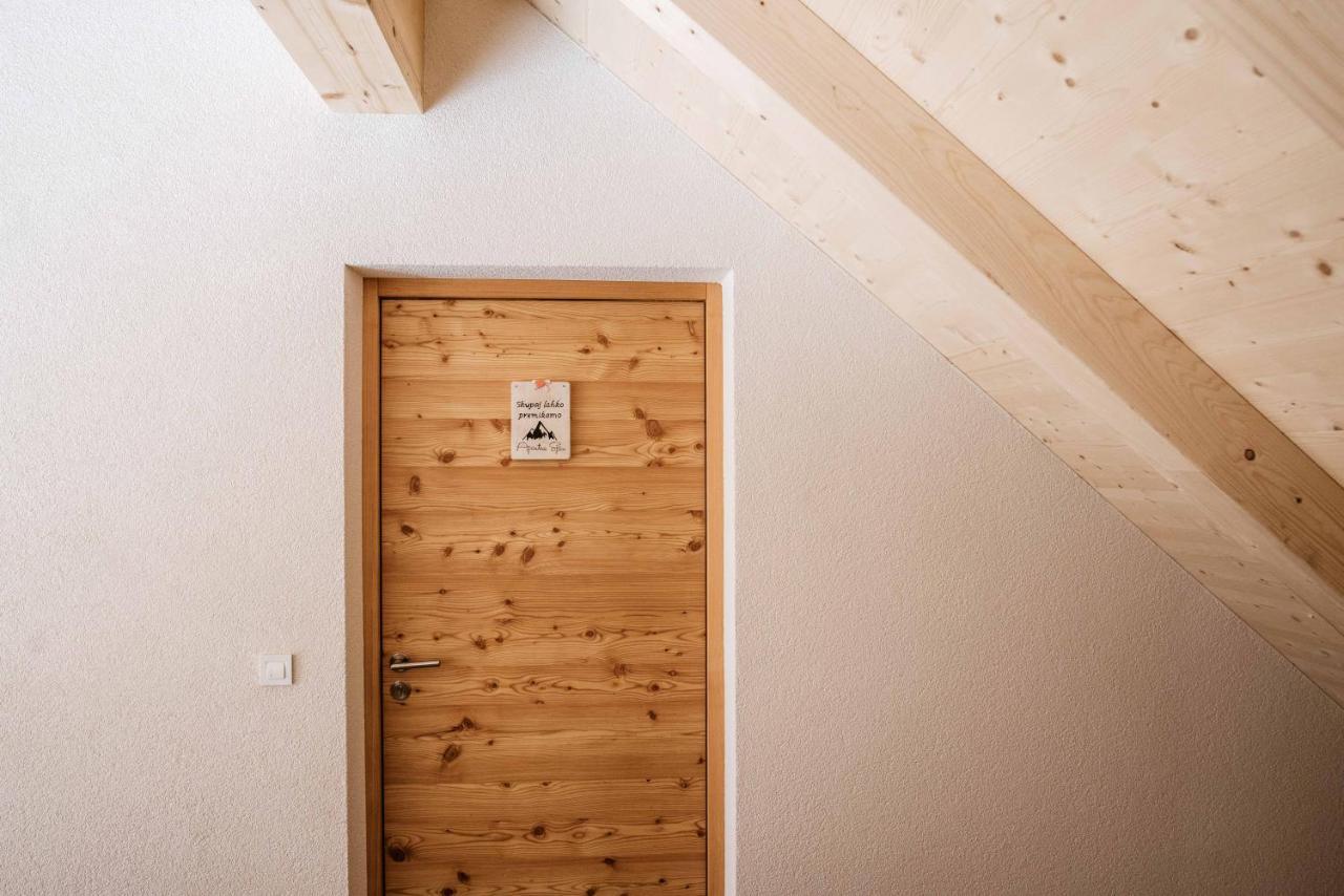 Apartment Spica - Private Parking Kranjska Gora Bagian luar foto