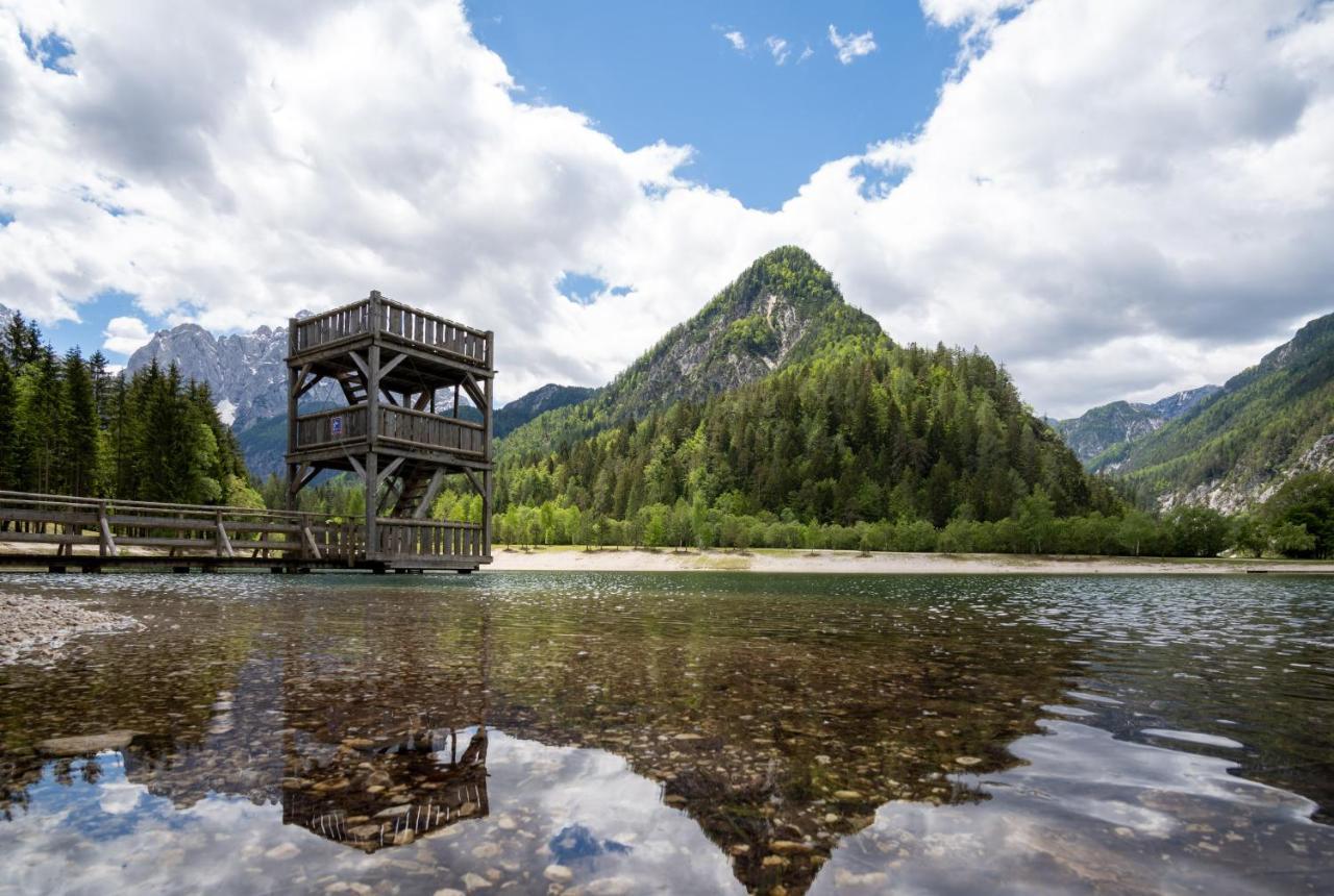Apartment Spica - Private Parking Kranjska Gora Bagian luar foto