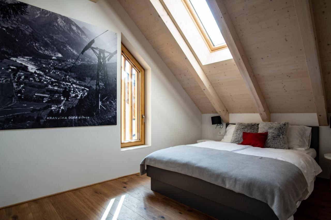 Apartment Spica - Private Parking Kranjska Gora Bagian luar foto